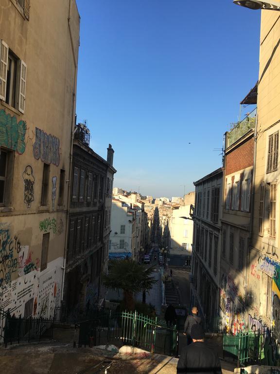Le Studio Des Artistes Apartment Marseille